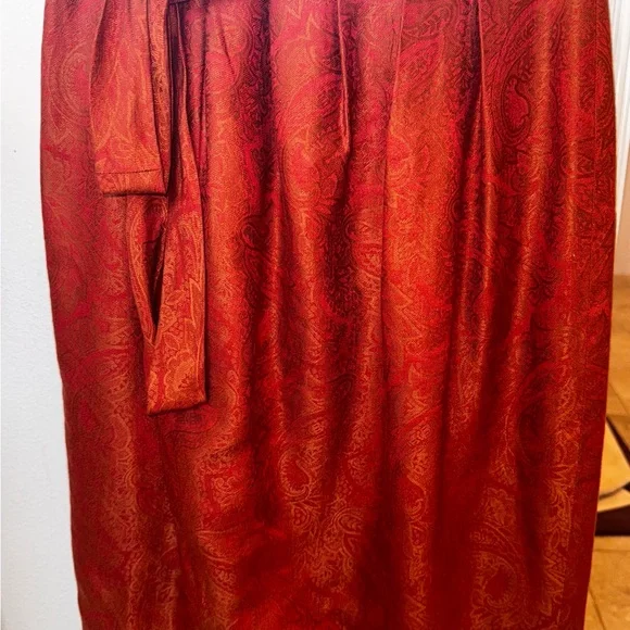 Giorgio Armani Red Paisley Skirt - Picture 2 of 8